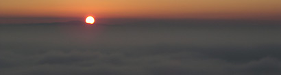 Karsamstag. Sonnenuntergang bei Assisi.