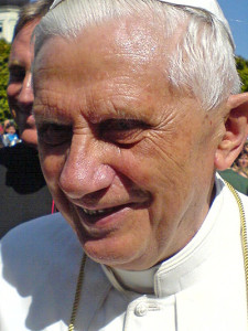 Papst-BXVI-001
